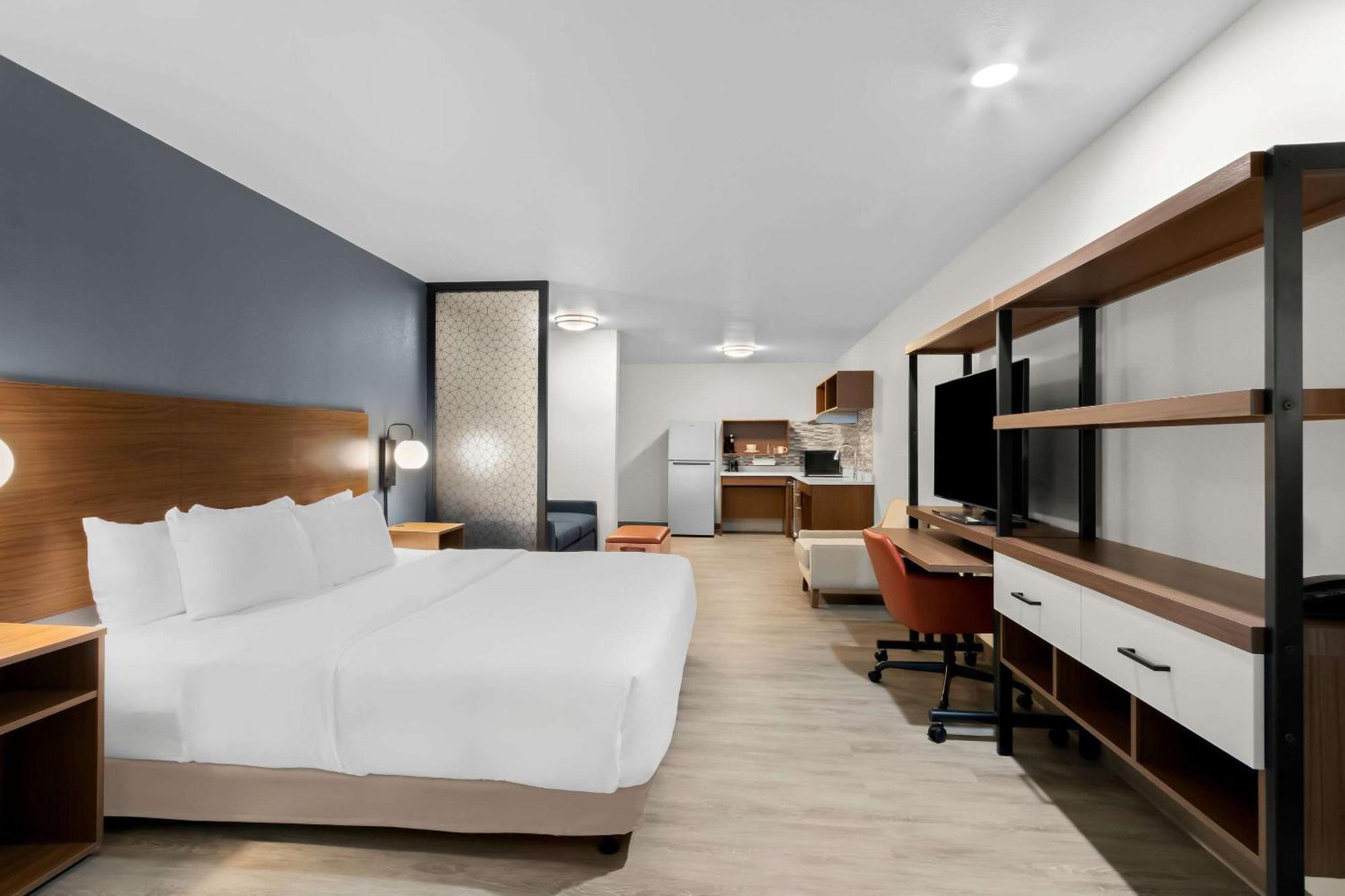 Everhome Suites Glendale Sports Entertainment District מראה חיצוני תמונה
