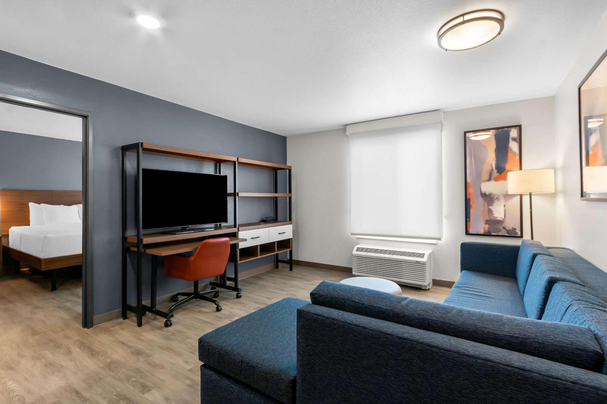Everhome Suites Glendale Sports Entertainment District מראה חיצוני תמונה