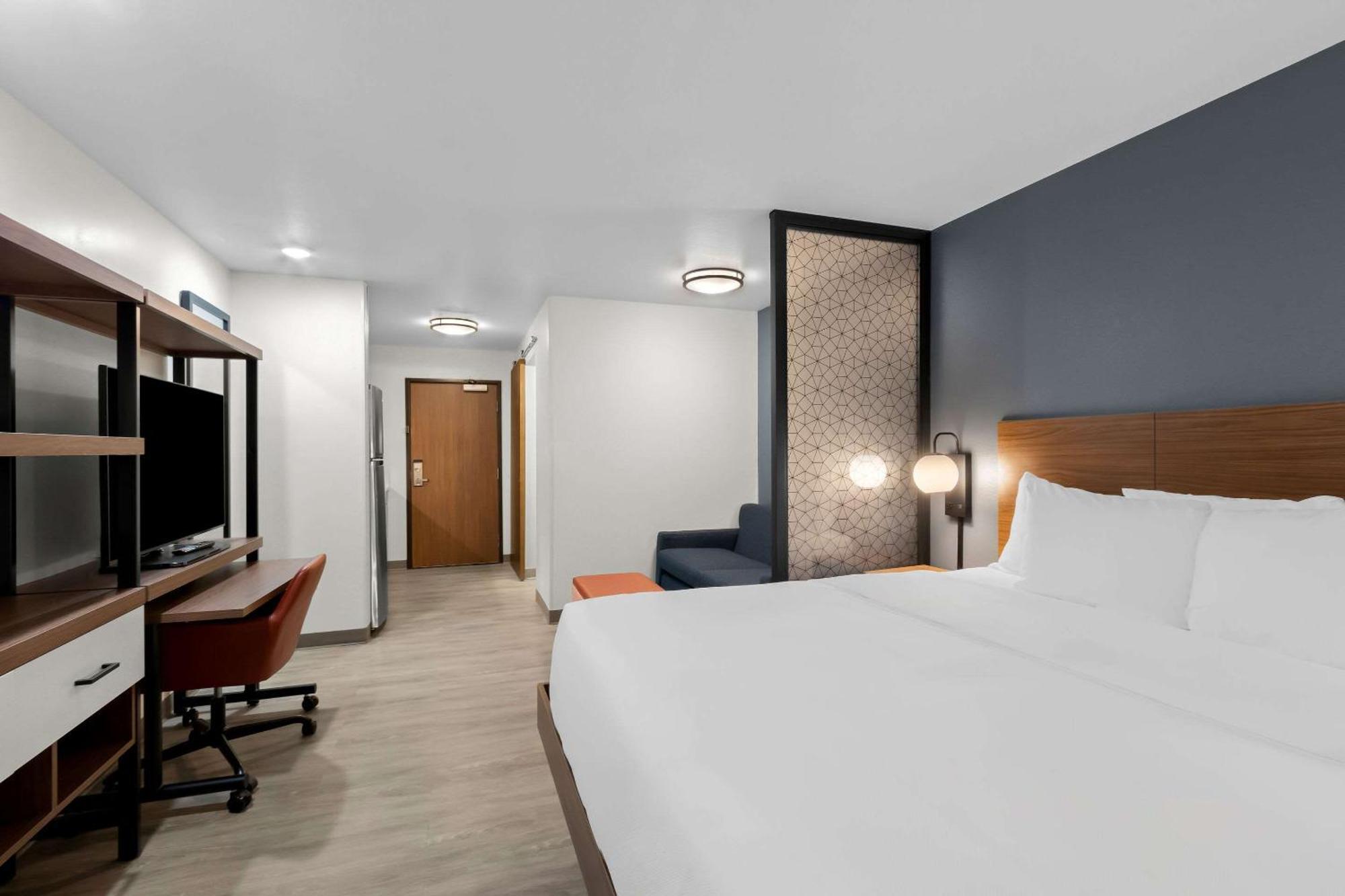 Everhome Suites Glendale Sports Entertainment District מראה חיצוני תמונה